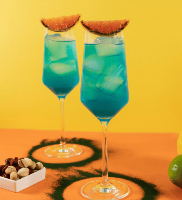 Les meilleures recettes de cocktails bleus pour impressionner vos invités